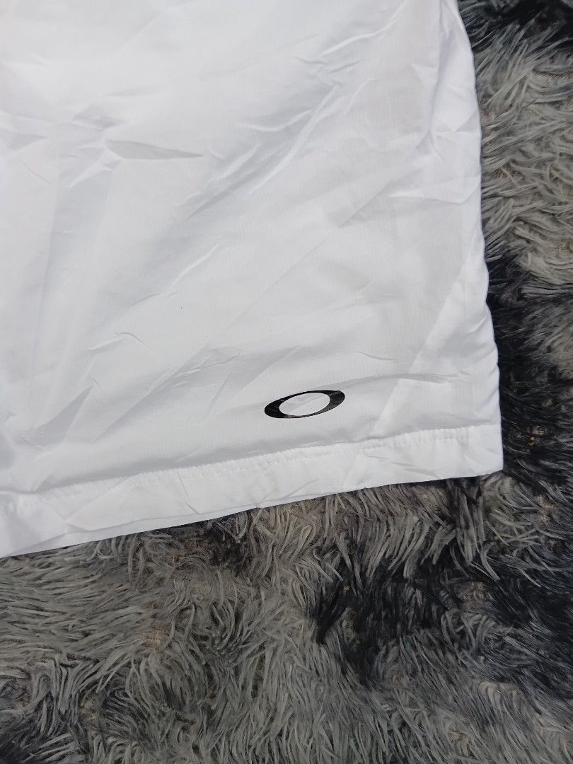 Oakley Short (Category: Shorts) located in Manila. Submitted by gisterthrift (Listing ID 1467711573, Image 2). Description: .