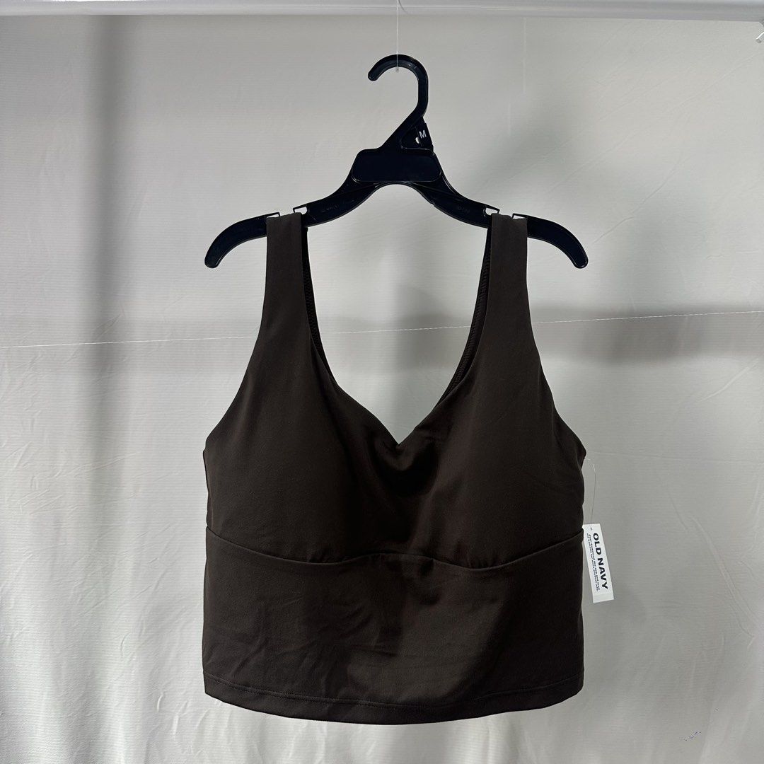 Old Navy Athleisure Top (Category: Activewear) located in Angeles City. Submitted by decko.finds (Listing ID 1467638805, Image 1). Description: 16’ x 16.75’.