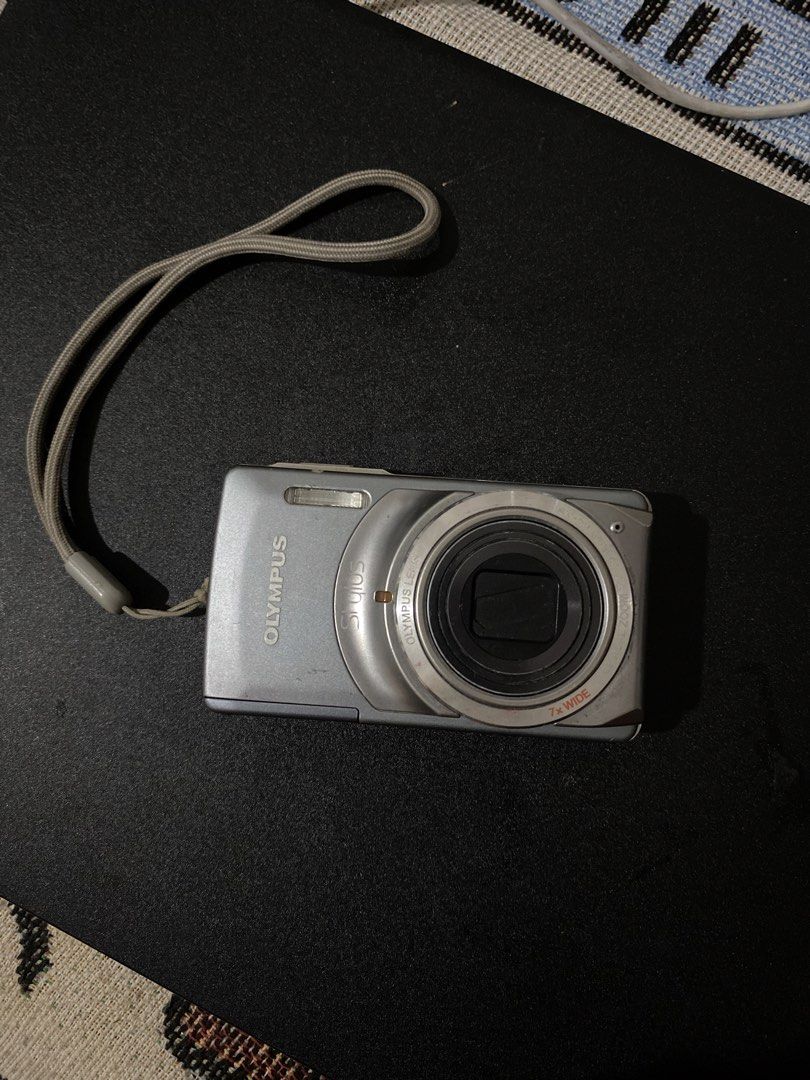 Olympus Stylus 7x Wide Digital Camera (Category: Cameras) located in Manila. Submitted by mysticturtle-4bdb7a (Listing ID 1467723109, Image 1). Description: for sale ! olympus stylus 7010 dm for more details 📍pampanga.