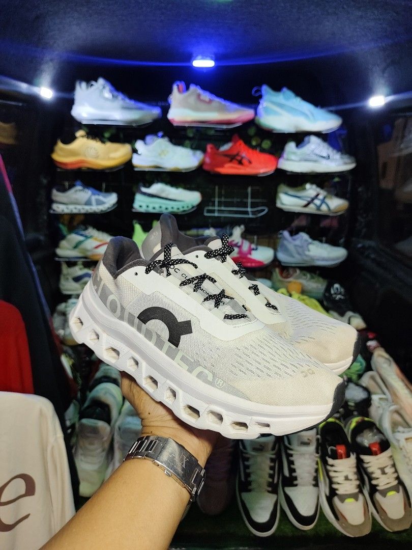 On Cloudmonster White Black Running Shoes US 8 (Category: Sneakers) located in Bayugan. Submitted by boss_rej (Listing ID 1467759538, Image 1). Description: - Brand: On Running - Model: Cloudmonster - Color: White and Black with speckled black laces - Size: US 8 / UK 7.5 / EU 41 / JP 26 - Features: Chunky CloudTec sole for ultimate cushioning, iconic big On logo on the side - Perfect for daily runs and all-day comfort.