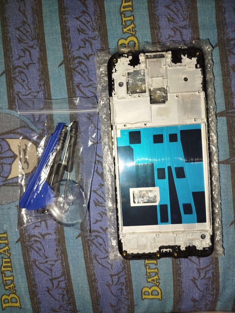 Oppo F11 Pro Lcd Frame Only with Cp Case (Category: Cases & Sleeves) located in San Juan City. Submitted by carljr21 (Listing ID 1464594916, Image 1). Description: Brandnew - Bundle Sale For Oppo F11 pro. 1. Lcd-Frame Only (w/o lcd) 2. Cp case Pick up at West Crame, San Juan City Or meet up at Cubao farmers (Addt'l P20).