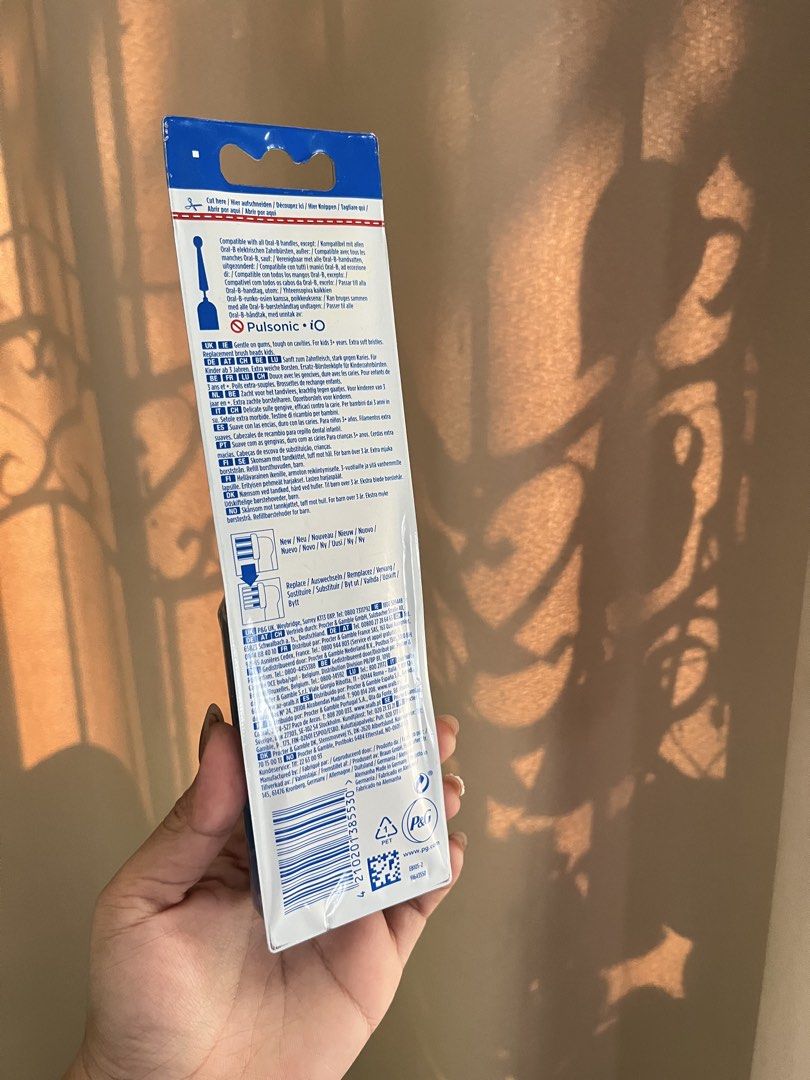 Oral-B Disney Princess Extra Soft Brush Head (Category: Body Care) located in Malolos. Submitted by chlorine___ (Listing ID 1467668009, Image 2). Description: Location: Malolos, Bulacan.