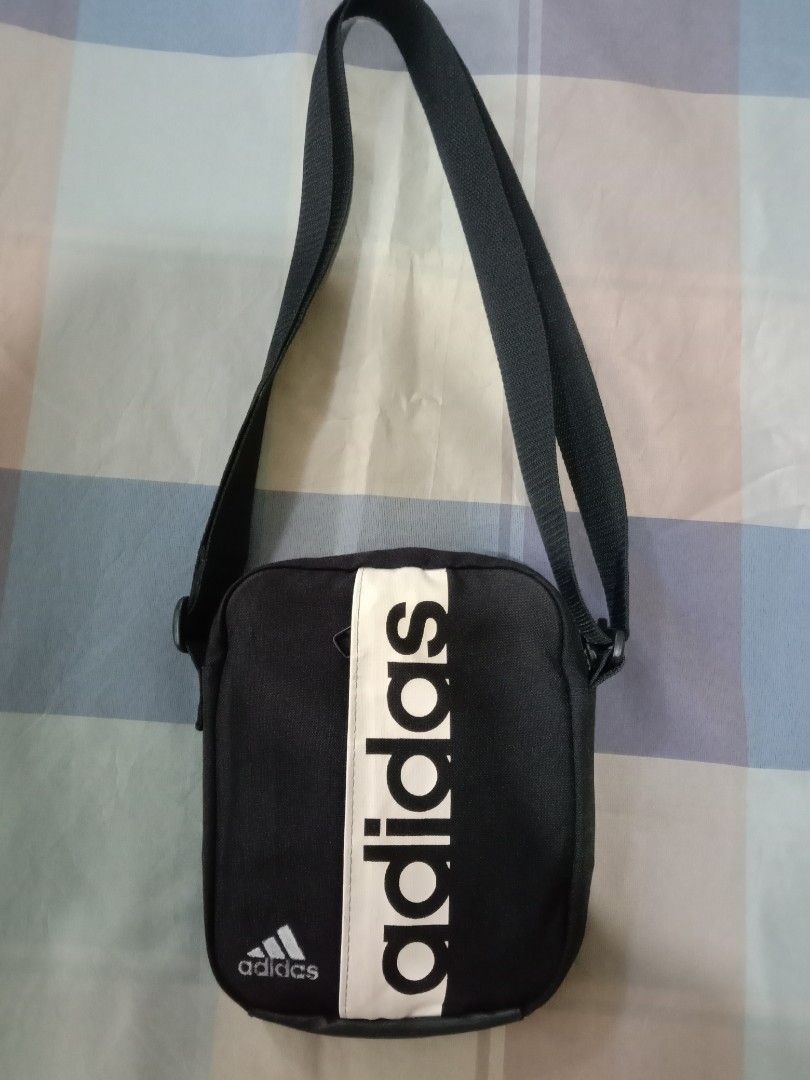 Orig. Adidas Men Sling (Category: Sling Bags) located in Llanera. Submitted by stopnshop_03 (Listing ID 1467635488, Image 1). Description: payment first no to joyjoy talk.