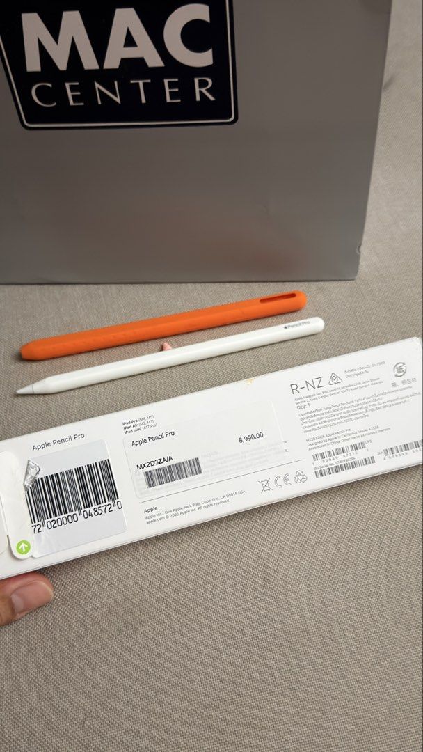 Original Apple Pencil Pro (Powermac Purchased) (Category: Other Mobile & Gadget Accessories) located in Manila. Submitted by kevin.cee (Listing ID 1467837473, Image 1). Description: For Sale Only‼️ For shipping only, as I am currently in the province at the moment (Nueva Vizcaya) 📍 Selling Price: ₱4,500 (sagad price ₱4,000) RFS: Hindi nagagamit/Need Cash -It was bought last month at Powermac -100% Makinis (Pwede Sa Maarte) -Hindi Nagamit Compati