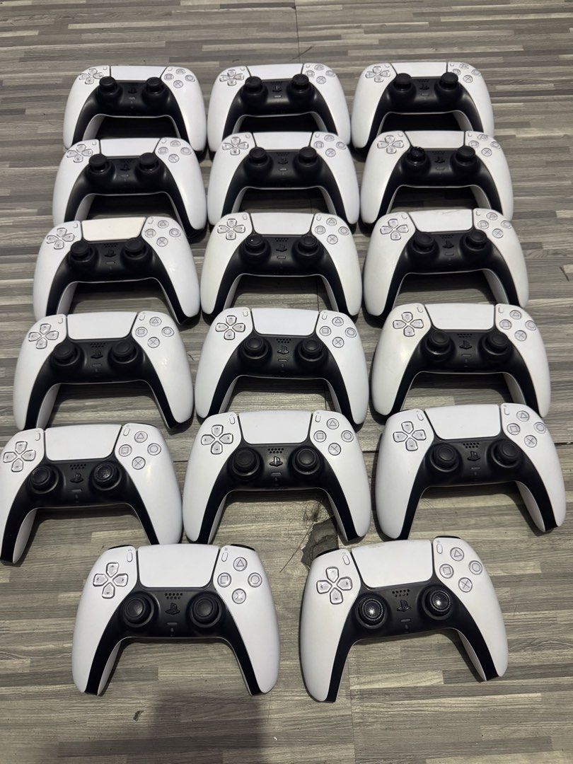 Original Authentic PS5 Dualsense Controllers (Category: Controllers) located in Manila. Submitted by 828gamingphmnl (Listing ID 1467713064, Image 1). Description: FOR SALE Original PS5 Dualsense Controllers Original / Authentic Message us for full pricelist 5 DAYS REPLACEMENT WARRANTY Physical store at Sampaloc, Manila Yes pwede po walk in para makapili Cash on delivery nationwide.