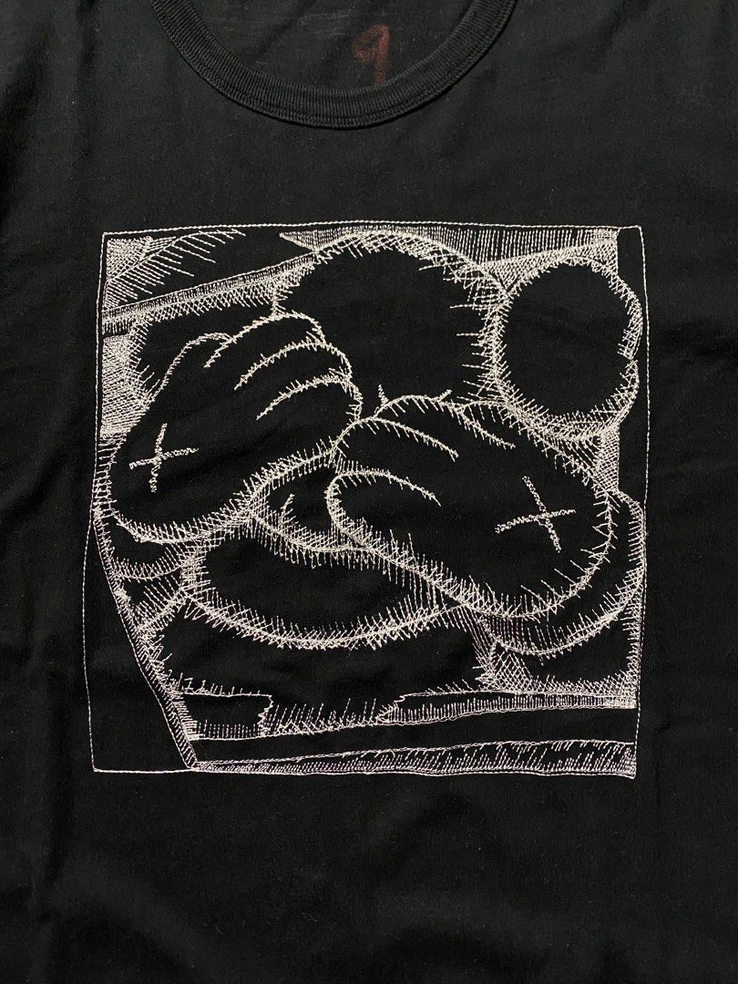 Original Fake x Kaws -Size M-L (Category: Tshirts & Polo Shirts ) located in Cebu City. Submitted by maicoh230 (Listing ID 1467628887, Image 3). Description: Orignal Fake x Kaws ▫️ Condition: 9/10 ▫️ Color: 9/10 ▫️ Size: M-L ▫️ Dimensions: W20 L27 ▫️ Flaw/s: 🛒 Mine: 750 REMINDERS 📍 Cebu City 💳 Payment First Policy 📦 J&T | Maxim (Within Cebu) 📸 Color may vary slightly due to lighting..