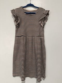 (Category: ) located in . Submitted by hopesanddreams_closet (Listing ID 1467681960, Image 1). Description: .