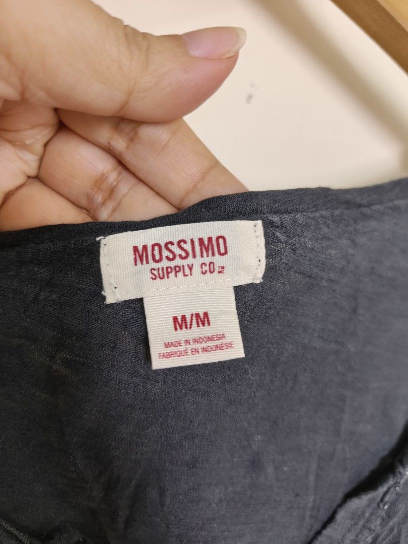ORIGINAL Mossimo V-Neck Slub Tee - MOSSIMO TOP (Category: Shirts) located in Morong. Submitted by katiesmodernthrift (Listing ID 1467838879, Image 3). Description: [LIKE NEW] Authentic Mossimo Supply Co. V-Neck Slub Tee (Medium) Description: ✨ Excellent condition, zero flaws! No stains, no holes, and the color is still rich (not faded). This is an authentic basic tee from the Mossimo Supply Co. (US Target Line). Features a flattering V-neck cut a