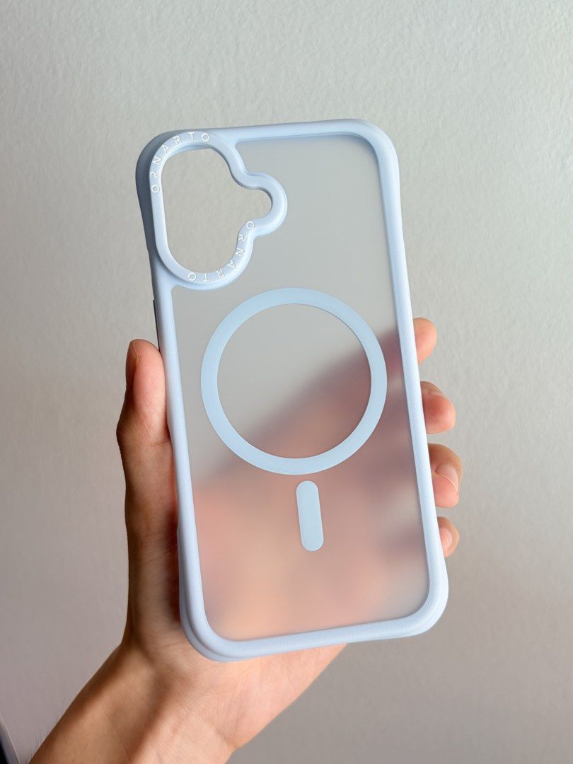 Ornarto iPhone 17 Base Sky Blue (Category: Cases & Sleeves) located in Paranaque City. Submitted by naaaash (Listing ID 1467784789, Image 1). Description: No issues got for 1.2k Can do jnt & lalamove.