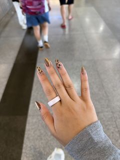 （分類：）位於 。 由 qarlea.c 提交（商品編號 1465927951，圖片 1）。簡介： 。