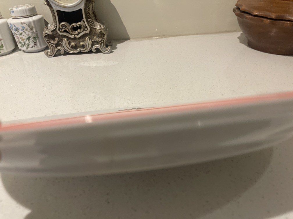 Oval serving platter (Category: Dinnerware & Cutlery) located in Manila. Submitted by lunafloppy (Listing ID 1467665298, Image 3). Description: Christmas pleasure pattern by Kopin.