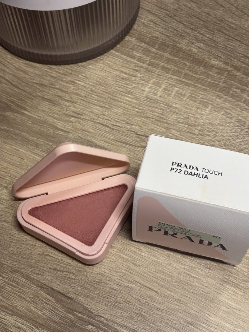 P72 Dahlia Nude Pink Blush (Category: Makeup) located in Davao. Submitted by mielle_888 (Listing ID 1467634319, Image 2). Description: Authentic Prada Blush Shade: The people’s favorite ✨P72 Dahlia ✨(beautiful nude pink tone) - Texture: Creamy and effortlessly blendable - Finish: Soft, natural flush suitable for all skin tones .
