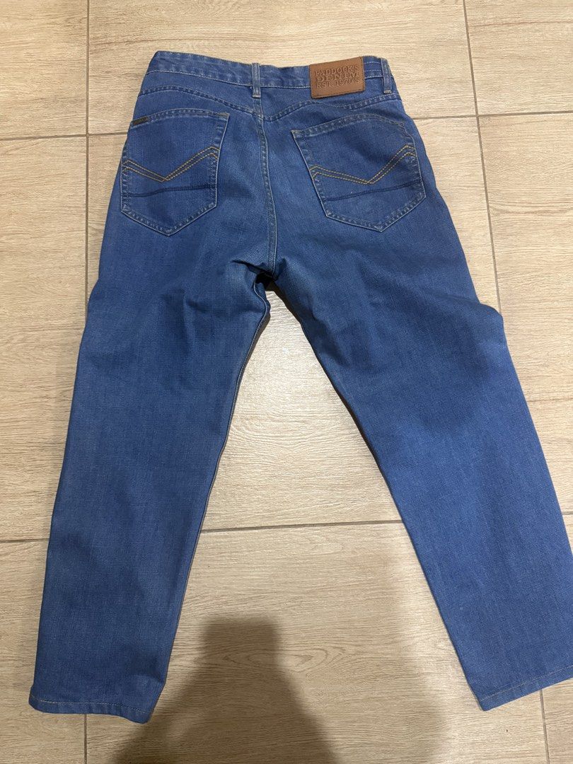 Paddocks Denim Jeans Size 36 (Category: Jeans) located in Manila. Submitted by p4t4kyv7dd43387 (Listing ID 1467612545, Image 1). Description: - Brand: Paddocks - Size: 36 - Color: Classic Blue Denim - Condition: 7/10 (Pre-loved, well-kept) - Style: Casual everyday jeans with classic back pocket stitching and leather patch - Shipping: Available via LBC - Meet-ups: Lipa Bus Terminal or Pasay City Hall of Justice.