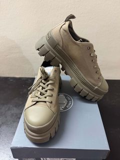 (Category: ) located in . Submitted by dthreestore (Listing ID 1467834617, Image 1). Description: .