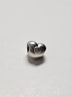 (Category: ) located in . Submitted by onlinesmartshopping12 (Listing ID 1467642319, Image 1). Description: .