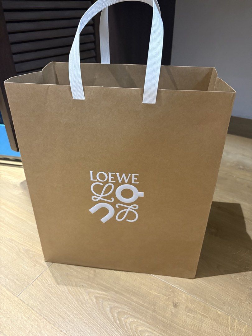 Paperbag Loewe (Category: Stationery & School Supplies) located in Taguig. Submitted by melescolar (Listing ID 1467655567, Image 1). Description: .