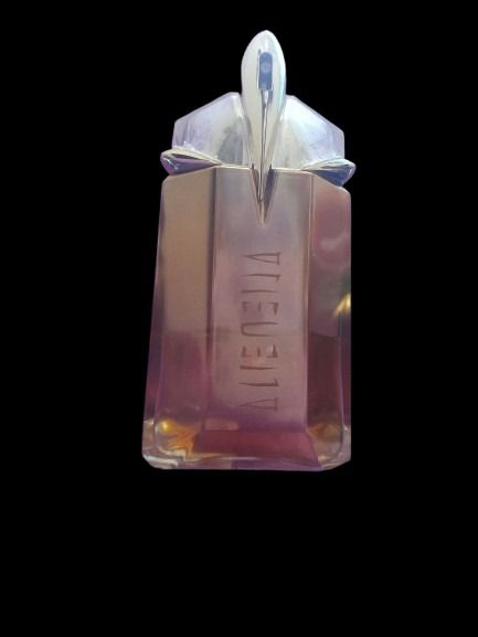 PARTIAL Alien Goddess EDP by Thierry Mugler (~30/60ml) (Category: Fragrance & Deodorants) located in Cavite. Submitted by 1barbiedoll (Listing ID 1467807551, Image 1). Description: .