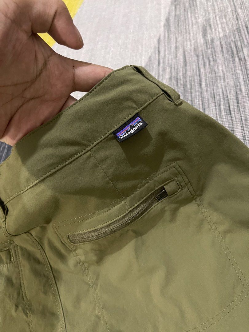 Patagonia womens short size 32-33 (Category: Shorts) located in Taytay. Submitted by ekselentekondisyon (Listing ID 1467757935, Image 3). Description: Patagonia womens short W-32-33 Excellent condition No issue W/lace .