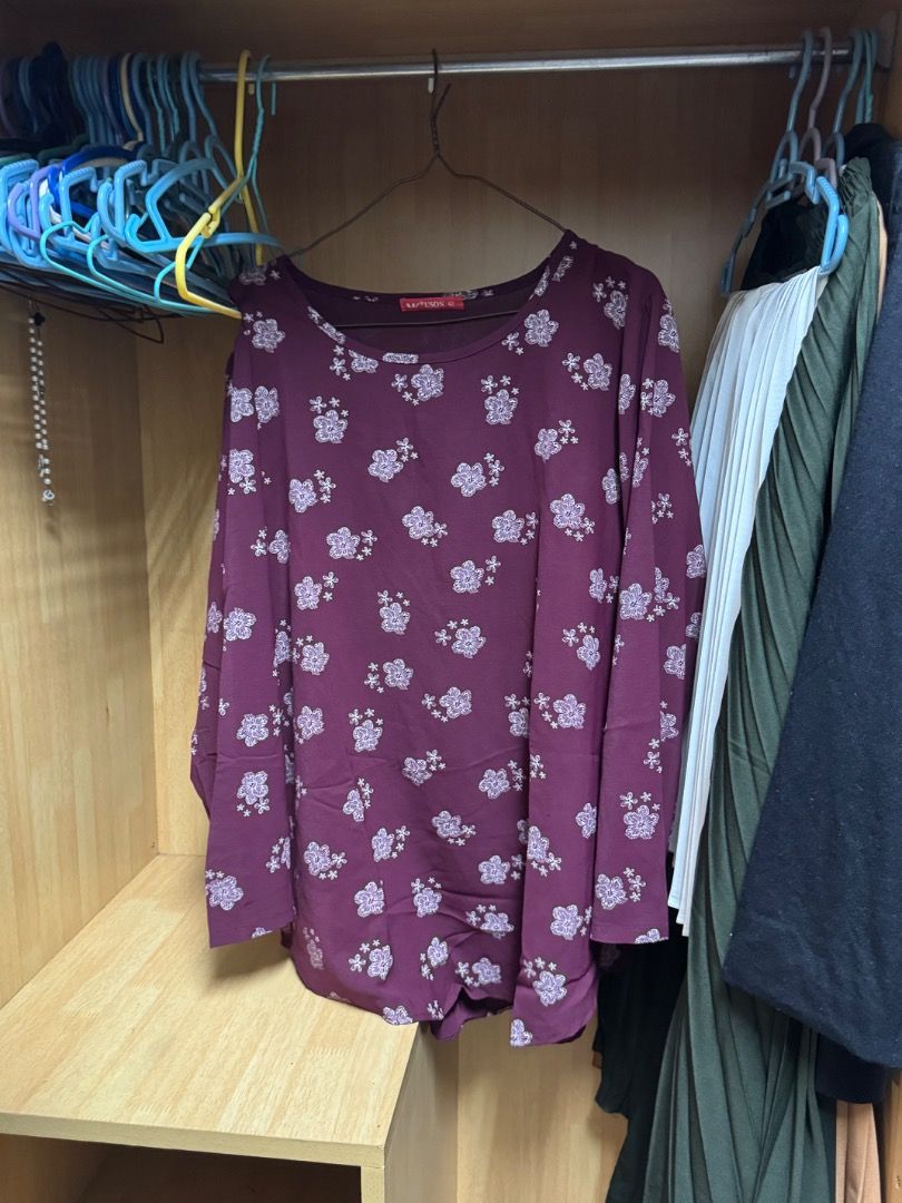 Pattern Blouse (Category: Blouses) located in Kuala Lumpur. Submitted by sabrinaabw (Listing ID 1467630867, Image 1). Description: .