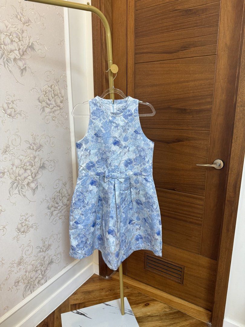 Peppermint: Dress in Floral Blue (Category: Babies & Kids Fashion) located in Quezon City. Submitted by vpauline (Listing ID 1467622305, Image 1). Description: 10/10.