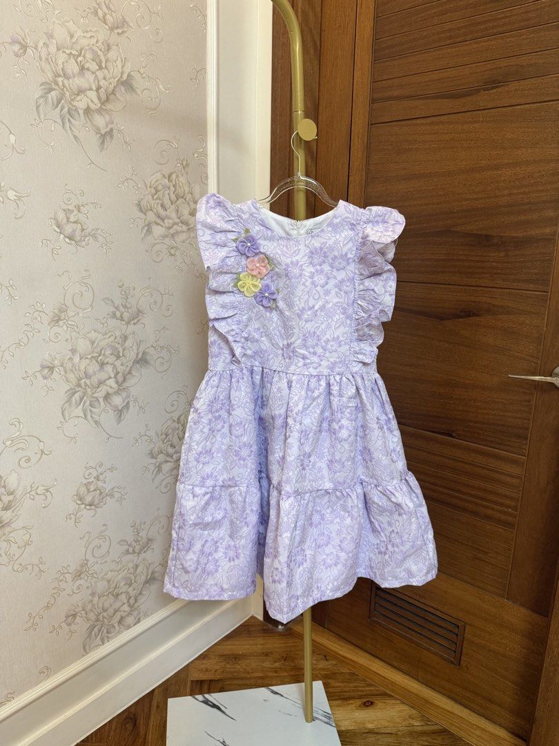Peppermint: Dress in Purple (Category: Babies & Kids Fashion) located in Quezon City. Submitted by vpauline (Listing ID 1467621903, Image 1). Description: 10/10.