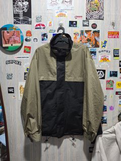 (Category: ) located in . Submitted by thethriftproject082 (Listing ID 1467794182, Image 1). Description: .