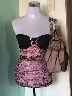 (Category: ) located in . Submitted by lecoquettethrift (Listing ID 1467620350, Image 1). Description: .