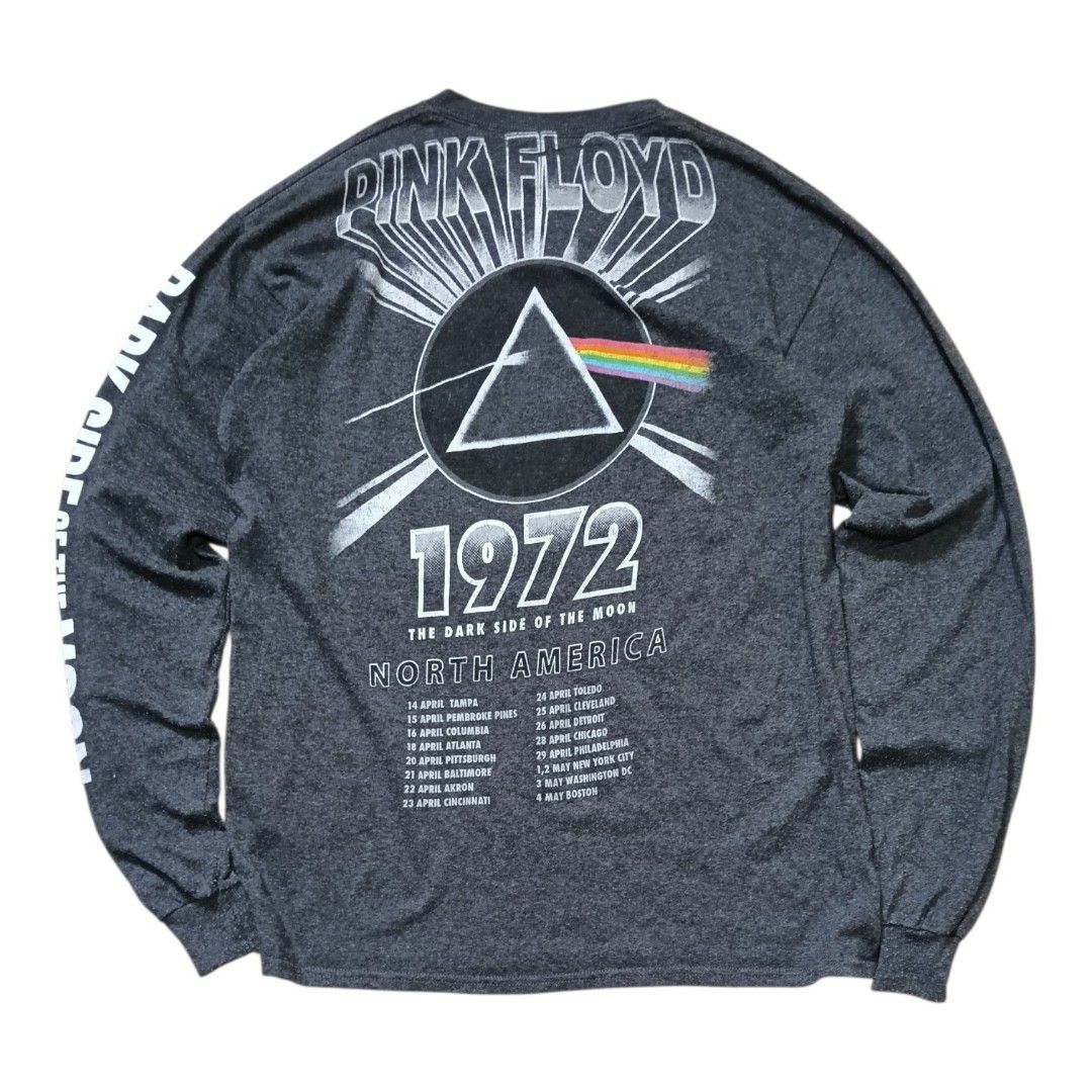 Pink Floyd Long Sleeve (Category: Tshirts & Polo Shirts ) located in Manila. Submitted by yvl.op (Listing ID 1467705304, Image 2). Description: HEARING OFFERS W- 20“ L- 28“ MOP: GCASH MOD: JNT/LALAMOVE ISSUE: CRACK PRINTS (CHECK NALANG PICS) DM FOR MORE INFO.