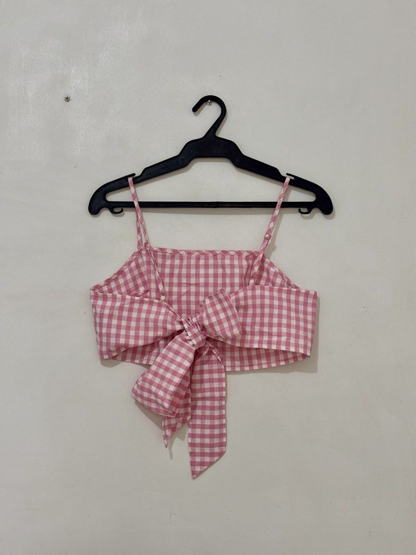 Pink Gingham with Back Ribbon Top (Category: Sleeveless) located in Quezon City. Submitted by chrissie__ (Listing ID 1467684741, Image 2). Description: ▪️No Issues.