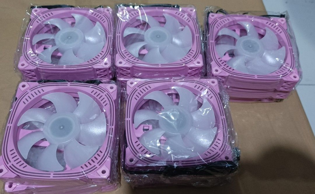Pink System Fans ARGB 6-Pin (Category: Computer Parts) located in Cabanatuan. Submitted by jeff26manu65619 (Listing ID 1467615687, Image 1). Description: Pink System Fans ARGB 6- Pin 150 - Per Fan 250 - Remote Contol and RGB Hub AGL, Cabanatuan Nueva Ecija.
