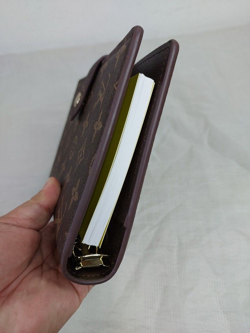 Planner (Category: Wallets & Card holders) located in Cagayan de Oro. Submitted by jocelynt483 (Listing ID 1467652818, Image 3). Description: .