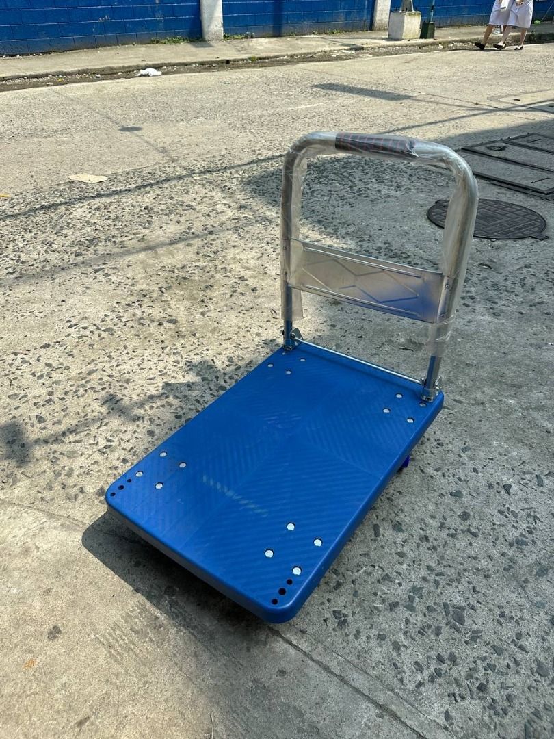 Plastic Platform Specs: 60x90cm, 300kg (Category: Everything Else Others) located in Manila. Submitted by joeyroque09 (Listing ID 1467629398, Image 2). Description: Plastic Platform Specs: 60x90cm, 300kg.