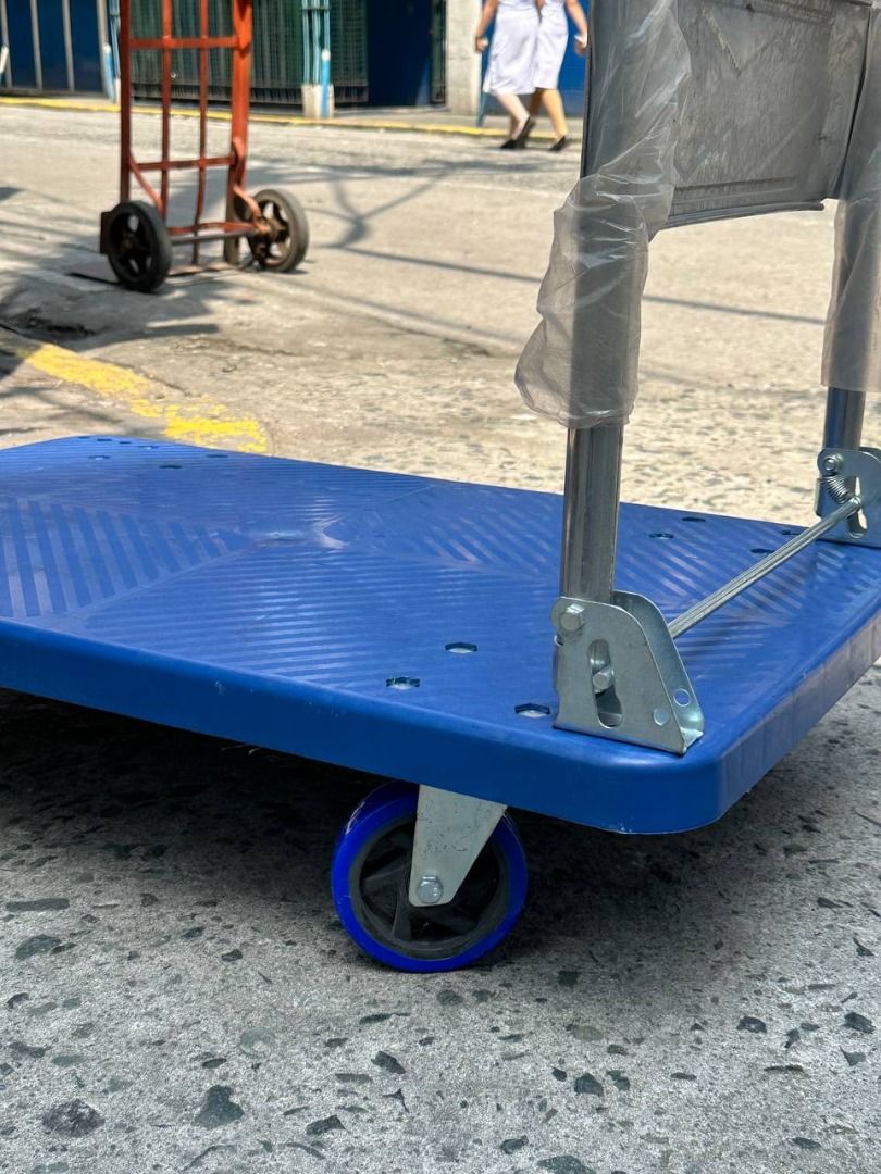 Plastic Platform Specs: 60x90cm, 300kg (Category: Everything Else Others) located in Manila. Submitted by joeyroque09 (Listing ID 1467629398, Image 1). Description: Plastic Platform Specs: 60x90cm, 300kg.