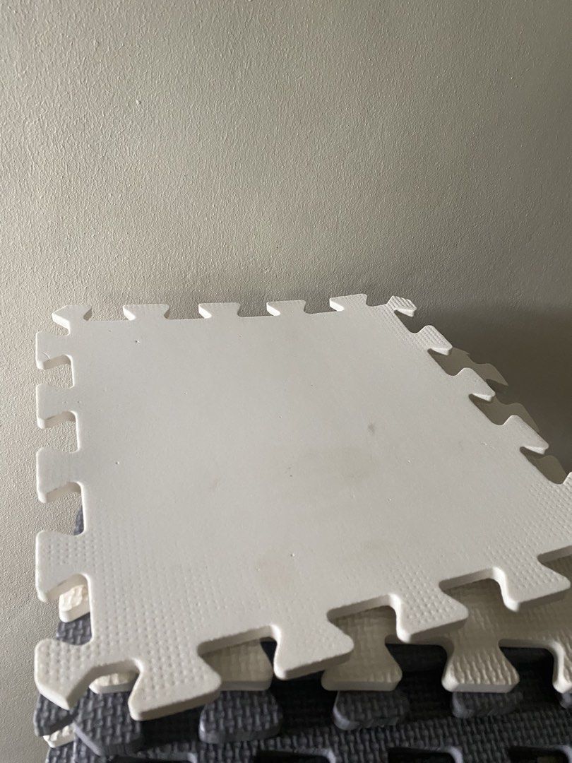 Play Mats (White and Gray) (Category: Infant Playtime) located in Antipolo. Submitted by prelovedByYsabelle (Listing ID 1467695993, Image 2). Description: 18pcs playmats, hindi maxadong nagamit since my daughter when she was a baby, didnt stay most of the time sa playpen. .