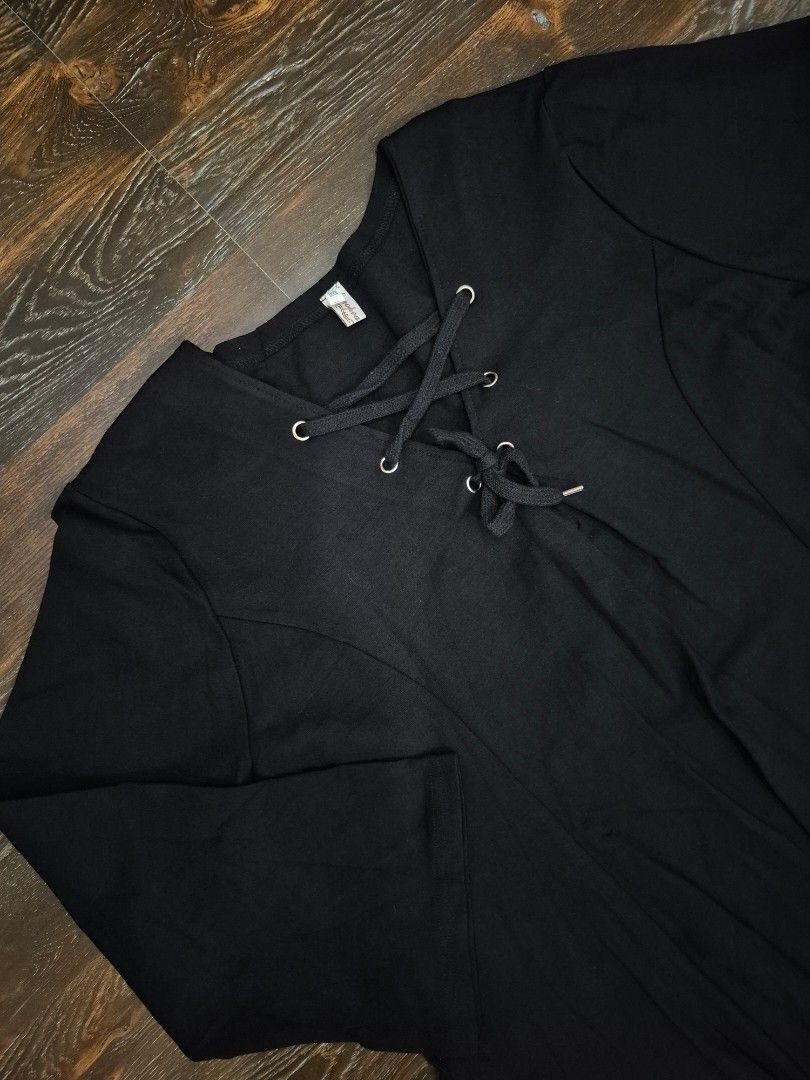 Plus Size Black Dress (Category: Dresses) located in Santa Cruz. Submitted by deenem (Listing ID 1467621554, Image 3). Description: Like New😍👌 No flaws👌 XXXL on Tag (Measurements laid flat in inches) Bust:22 Armhole:11 Lenght: 32 Stretchable Bagsak ang Tela.