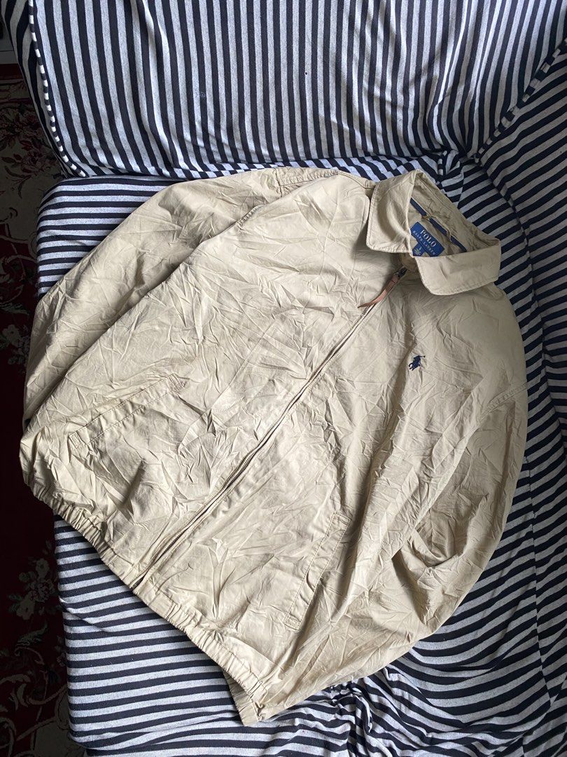 Polo Ralph Lauren Harrington (Category: Coats, Jackets and Outerwear) located in Cebu City. Submitted by rustyyyyy. (Listing ID 1467659659, Image 1). Description: W 23 L 27 Excellent condition Issue: Medium hole at the back can be sew.
