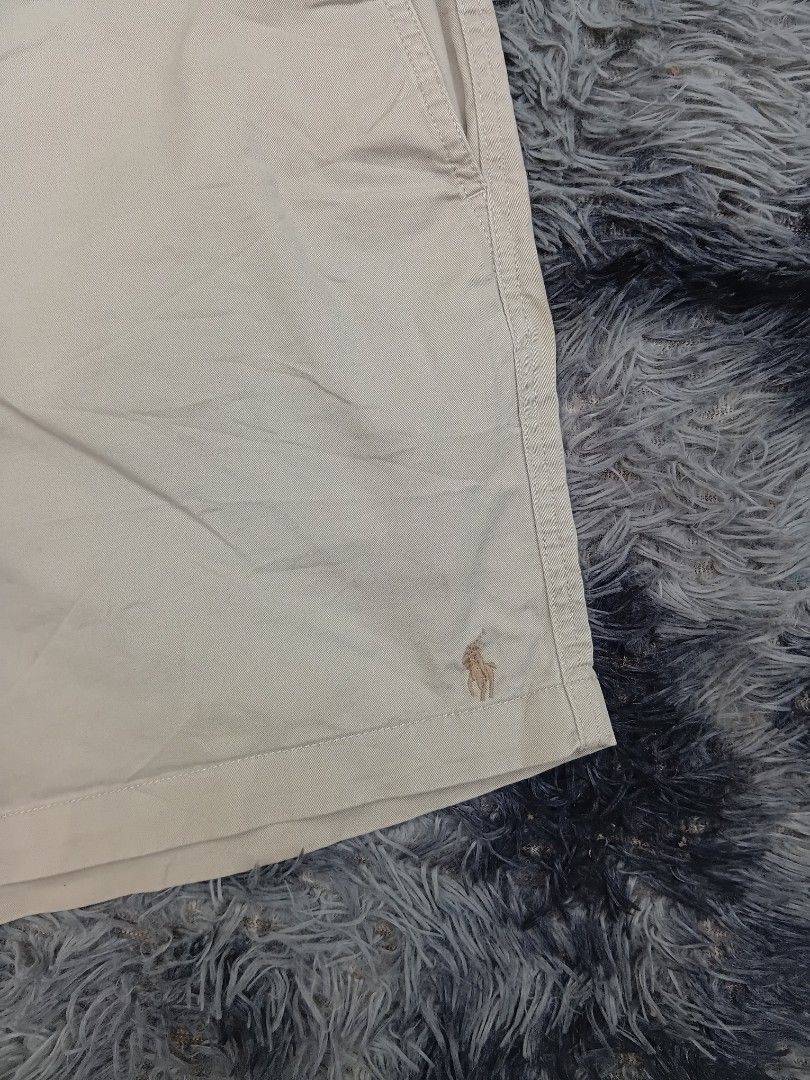 Polo Short (Category: Shorts) located in Manila. Submitted by gisterthrift (Listing ID 1467712585, Image 2). Description: .