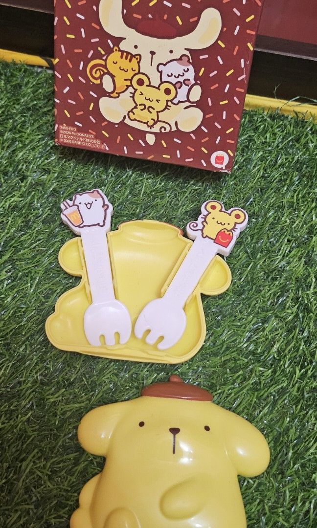 Pompompurin mcdo (Category: Kids Toys) located in Umingan. Submitted by liezelsona48963 (Listing ID 1467632886, Image 2). Description: pompompurin forks frm japan mop gcash.