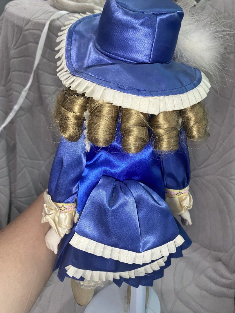 Porcelain doll Victorian (Category: Action & Battle Toys) located in Batangas. Submitted by menema (Listing ID 1467721235, Image 2). Description: Porcleon doll 15 inches Victorian soft body With stand GCash payment Jnt courier .