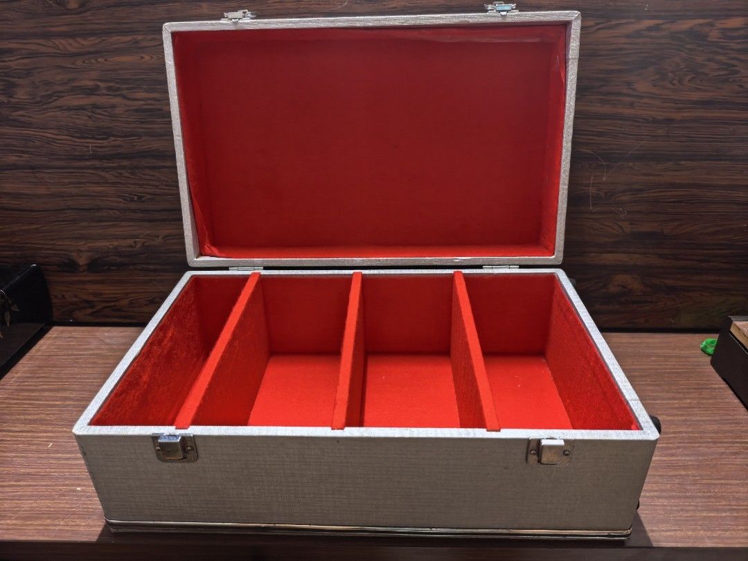 Portable Karaoke Storage Carry Case with 4 Compartments (Category: Soundbars, Speakers & Amplifiers) located in Rizal. Submitted by gkstcenit (Listing ID 1467688553, Image 3). Description: - Size: Measures about 17 inches across, perfect for most karaoke setups - Exterior: Stylish grey textured finish with a sturdy black carry handle - Interior: Soft bright red velvet lining with 4 individual compartments separated by padded dividers - Security: 