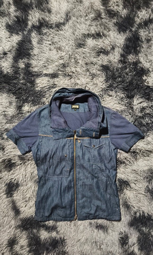 PPFM High Neck Denim Jacket Japan (Category: Coats, Jackets and Outerwear) located in Rosales. Submitted by gazer2718 (Listing ID 1467706483, Image 3). Description: Width-20.5 Length-26 Shoulder Length-17.5 Issue: Stains, check last picture.