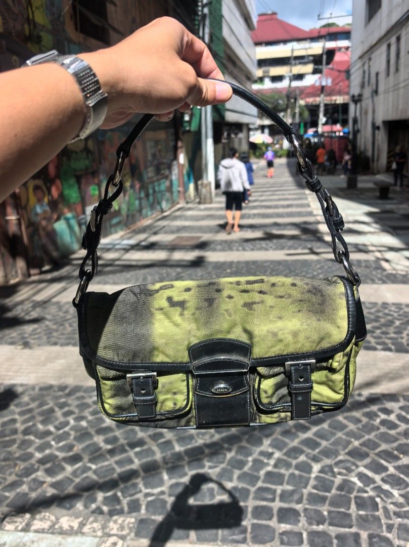 Prada camouflage rare Y2K (Category: Luxury Bags & Wallets) located in Baguio. Submitted by ashzachary (Listing ID 1467745103, Image 2). Description: Prada camouflage rare Y2K Kilkil bag Condition :Excellent condition Color rate 10/10 Size :small semi Medium Number 104 No issues No flaws Super ganda sa personal Pm. More details Good quality Plsss 📌No Bogus 📌No return MOP What you see is what you get PALAWAN, CEBUNA GCASH AND BDO Reminder😊 We'r