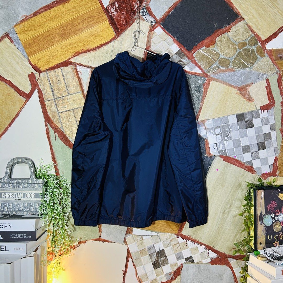 Prada jacket (Category: Luxury Apparel) located in Baguio. Submitted by kckc_luxury (Listing ID 1467753852, Image 3). Description: 🌸 TINY PINK SPOTS ARE LENS DAMAGE, NOT CLOTH STAINS ————————— ❗️KINDLY READ BEFORE MAKING AN OFFER❗️ LISTING DETAILS size:Large width x length (inches):25x29 condition: EXCELLENT --- MOP: Gcash / BPI MOD: J&T / JRS LOCATION: Baguio City --- NOTE: • Manage your expectations • Photos did not go under any edit but color