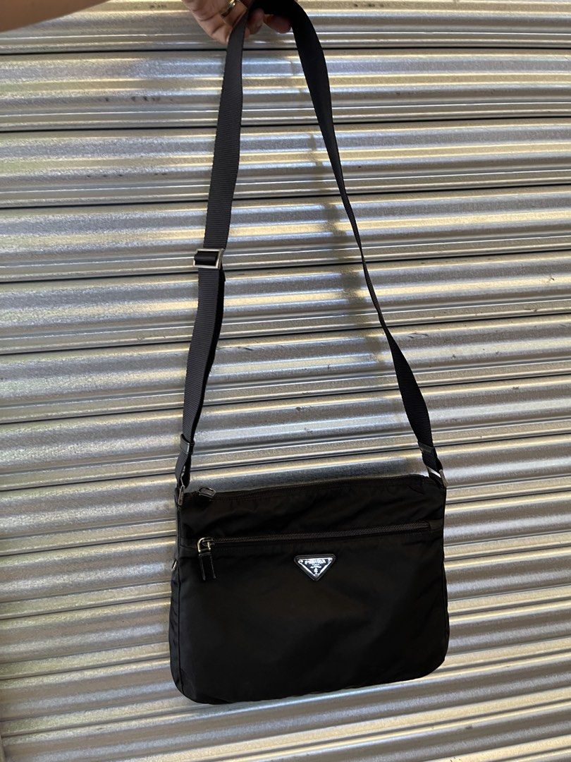 Prada nylon bag (Category: Luxury Bags & Wallets) located in Quezon City. Submitted by brandmanila (Listing ID 1467798255, Image 2). Description: .