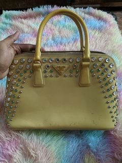 (Category: ) located in . Submitted by keanmichael248 (Listing ID 1467667184, Image 1). Description: .