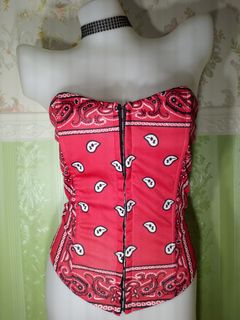 (Category: ) located in . Submitted by ms.happycorsets (Listing ID 1467737360, Image 1). Description: .
