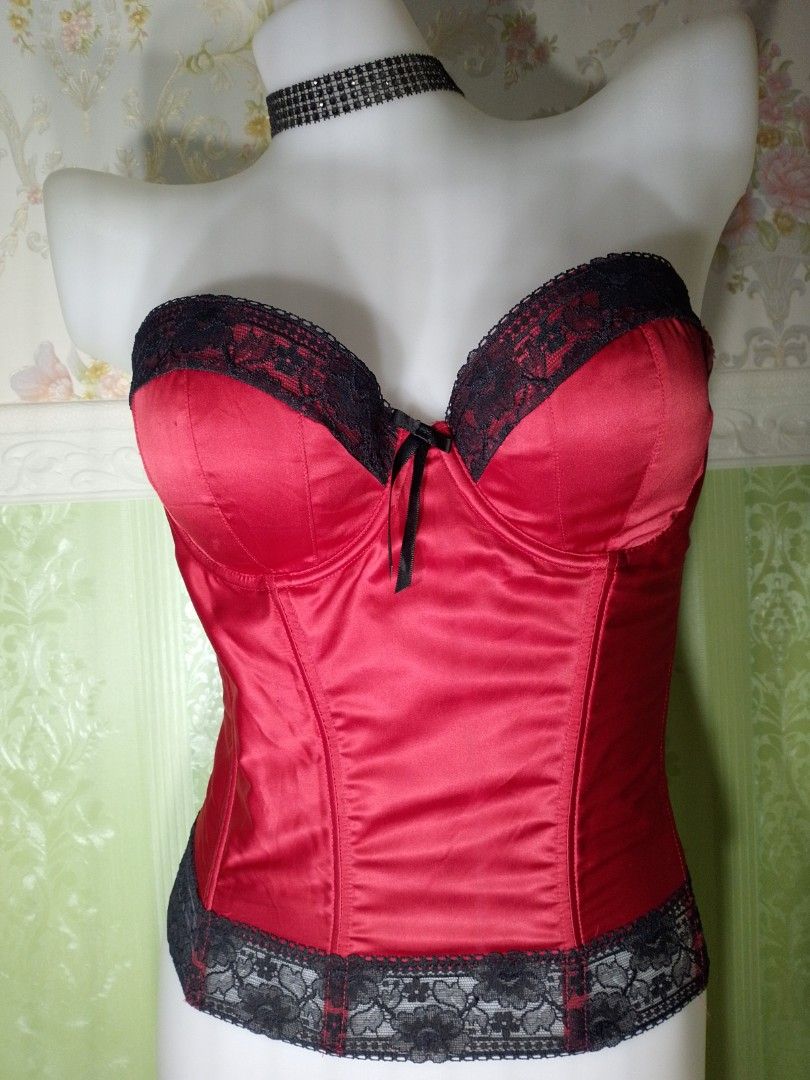 Preloved Black and Red Corset Top 38B (Category: Others Tops) located in Dasmarinas. Submitted by ms.happycorsets (Listing ID 1467772745, Image 1). Description: Preloved Corset Top Red Color Can Fit Large size to Semi Extra Large size Starting waistline 32-35 inches Padded bra with Under Wire 38B -C length 14 inches Stretchable Fabric Has 3 layers of adjustable hooks at the back Has 8 Soft bones with Slight flaws Actual Photo Color may Change due