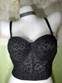 (Category: ) located in . Submitted by ms.happycorsets (Listing ID 1467741379, Image 1). Description: .
