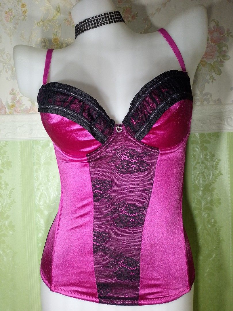 Preloved Short Stories Corset Top 32D (Category: Others Tops) located in Dasmarinas. Submitted by ms.happycorsets (Listing ID 1467749485, Image 1). Description: Preloved Corset Top Black and Dark pink Color Can Fit Small size Starting waistline 25-28 inches Padded bra with under wire 32 D length 19 inches StretchableFabric Has 3 layers of adjustable hooks at the back Has Front 4 Soft bones with Slight flaws has blue color transfer in the front pa