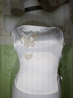 (Category: ) located in . Submitted by ms.happycorsets (Listing ID 1467768421, Image 1). Description: .
